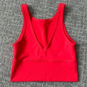 Lululemon power pivot tank. Size 4. Red